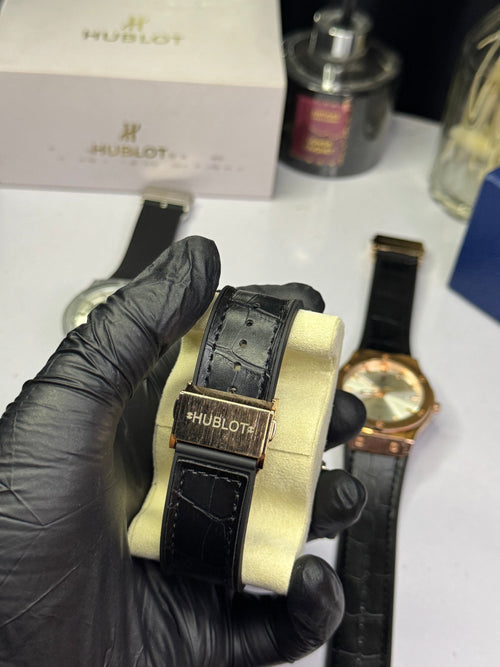 Hublot Big Bang | Silver Black | Quartz Movement with Date