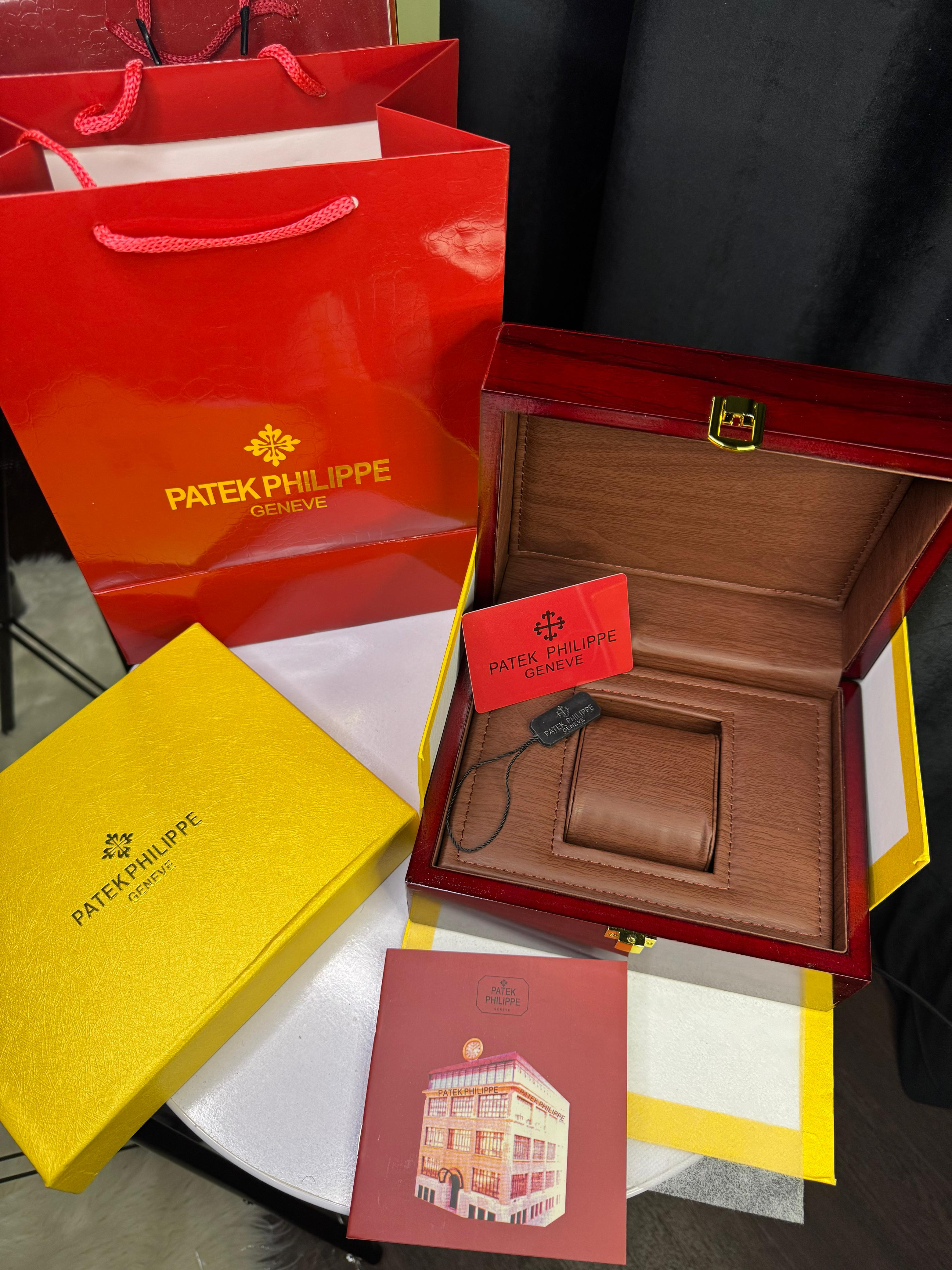 Patek Philippe Premium Wooden Box