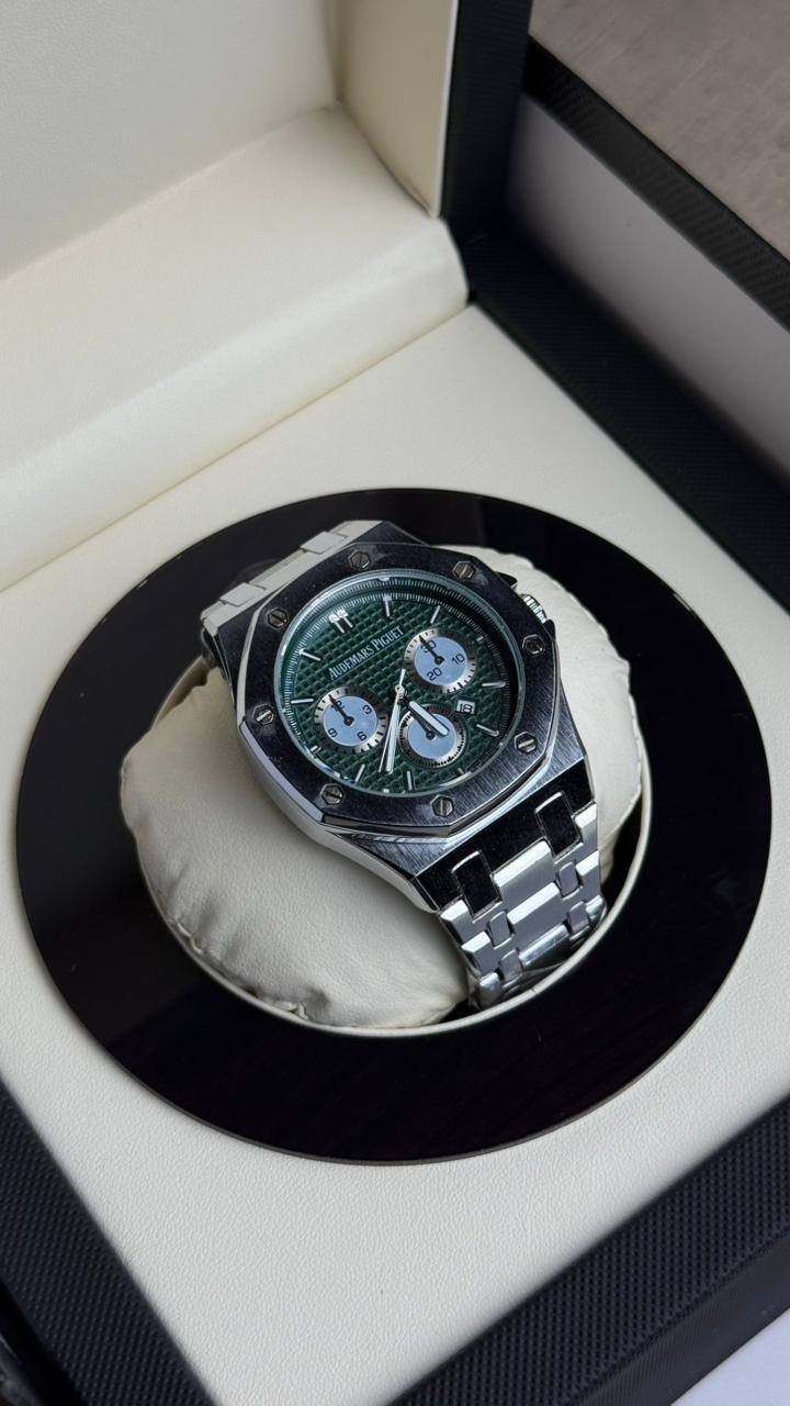 Audemars Piguet | Silver Chain Green Dial | Premium Quality