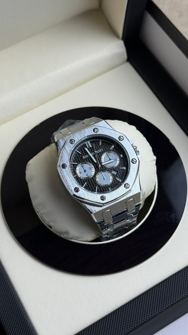 Audemars Piguet | Silver Chain Black Dial | Premium Quality