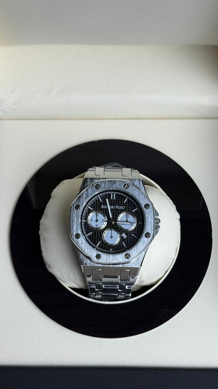 Audemars Piguet | Silver Chain Black Dial | Premium Quality