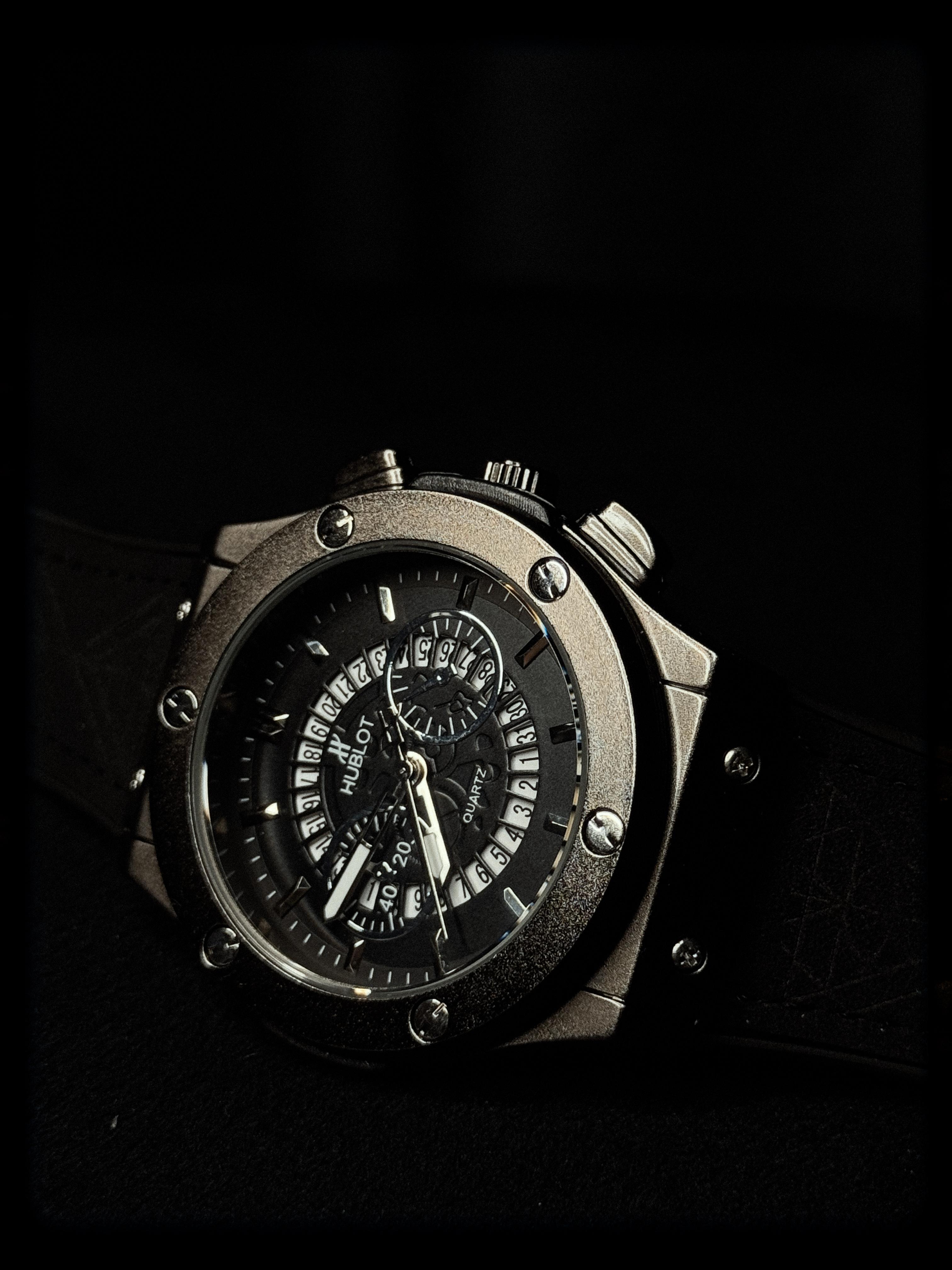 Hublot Big Bang | All Black | Quartz Movement
